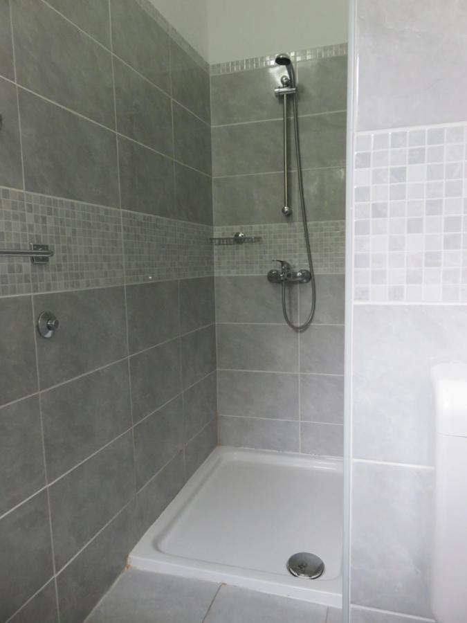 Apartmani Mm Starigrad Paklenica Exterior foto