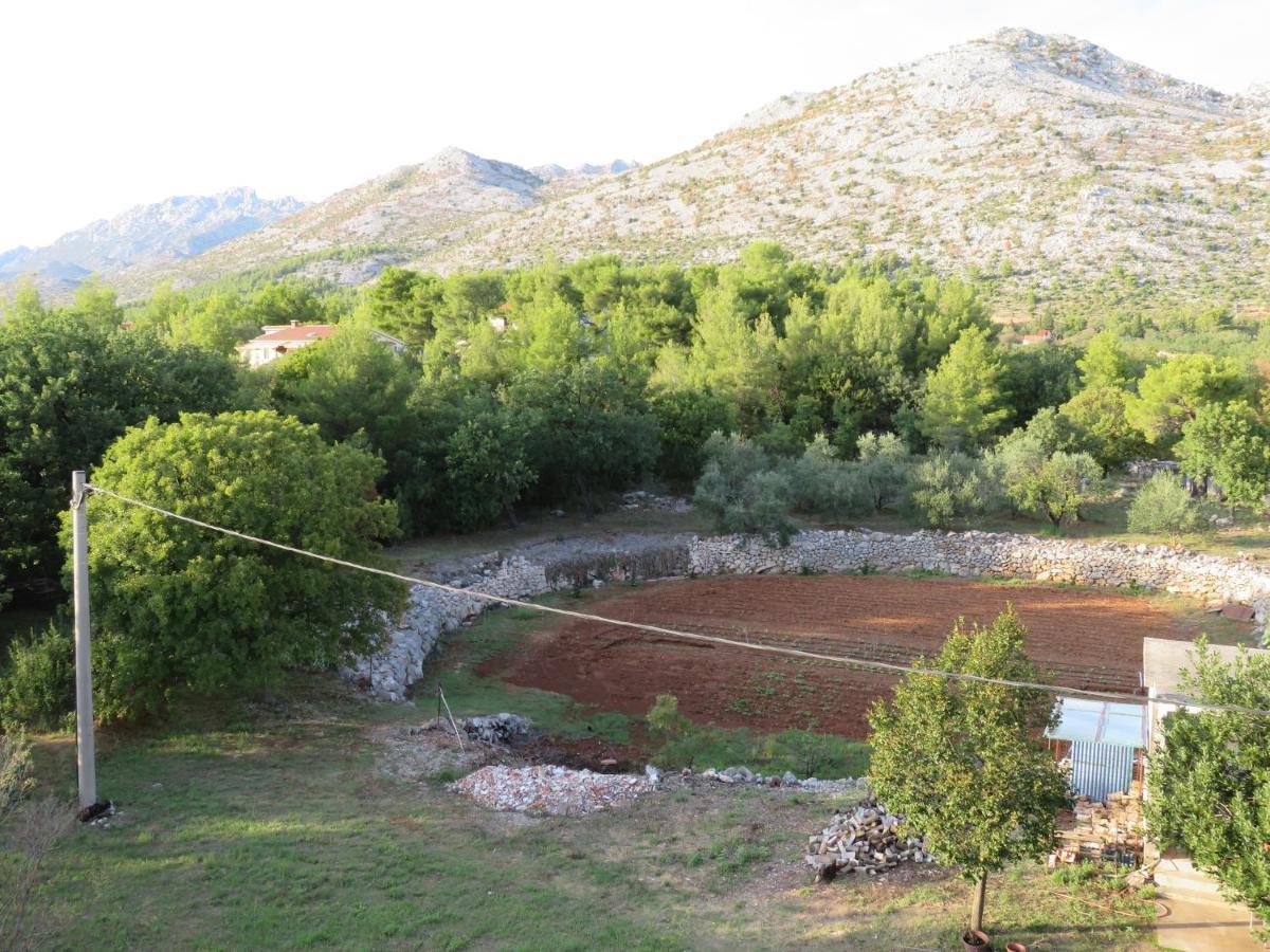 Apartmani Mm Starigrad Paklenica Exterior foto