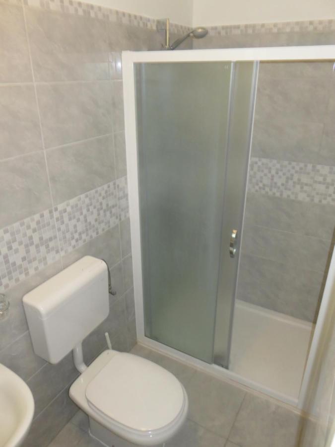 Apartmani Mm Starigrad Paklenica Exterior foto
